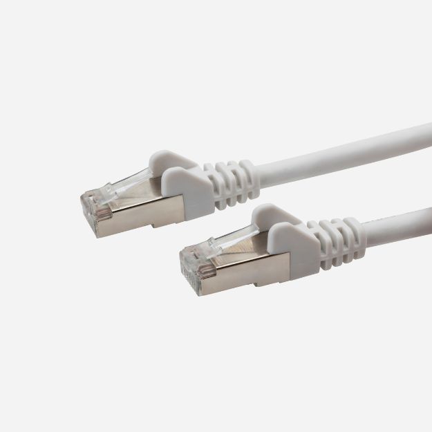 0.5m RJ45 CAT6a SSTP Stranded Flush Moulded LS0H Network Cable - 26AWG - White